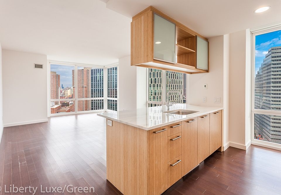 1st image of 200 E End Ave #22D