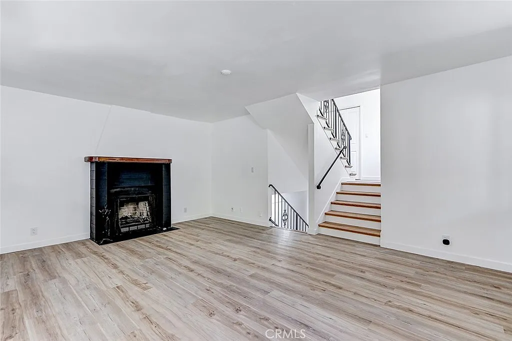 3 bed, 1668 sqft, $5,950 — Photo 4