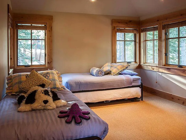8580 Kilbarchan Ct — Photo 11