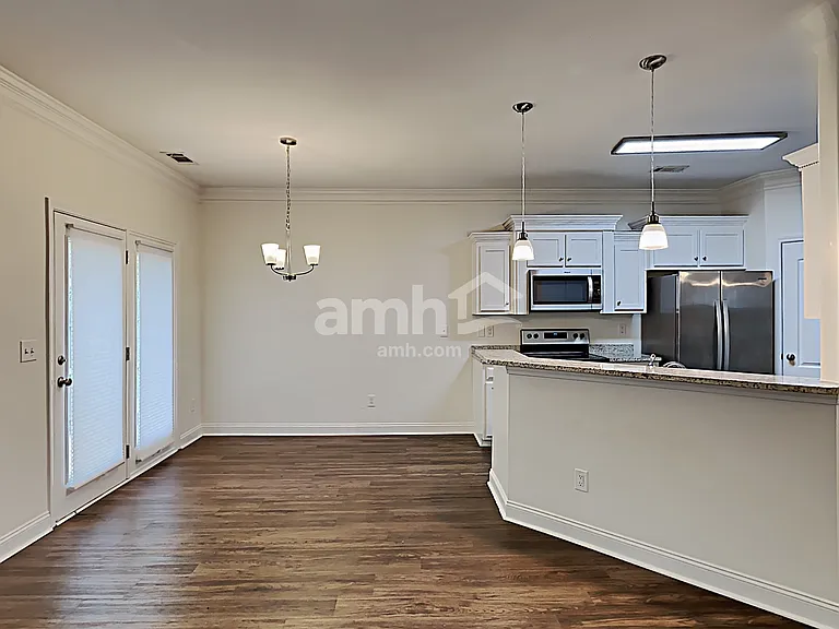 2080 Lily Valley Dr — Photo 5