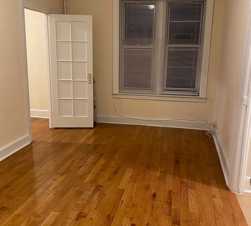 1st image of 4704 30th Ave APT 2
