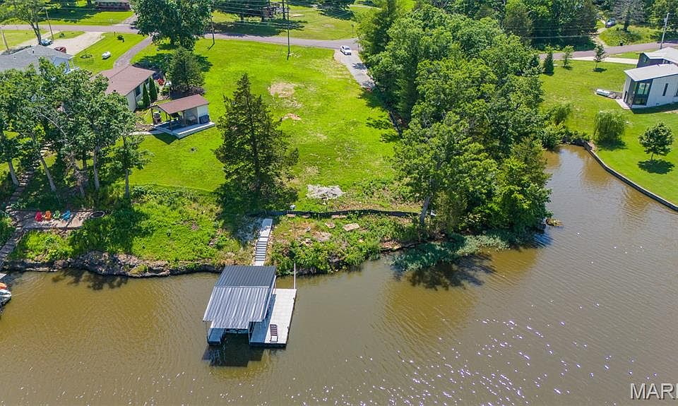 1st image of 2000 Lakeshore Dr