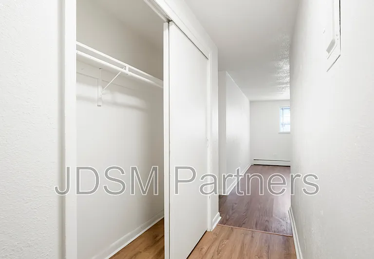 1415 N Pearl St #102 — Photo 6