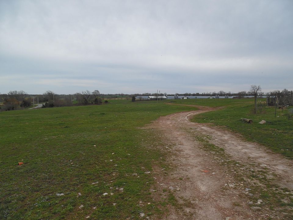 2nd image of 6509 Farm Road 2190