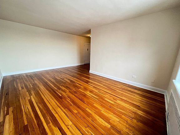 3rd image of 13905 85th Dr APT 5D