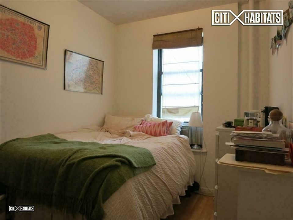 2nd image of 166 E 91st St APT 1B