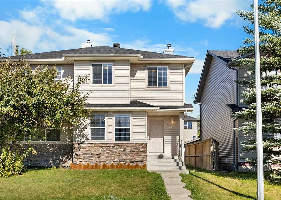 1st image of 71 SW Covepark Sq NE