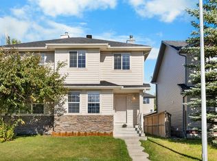 71 SW Covepark Sq NE, Calgary, AB T3K5W9