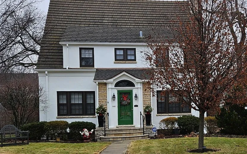 5451 Brookbank Rd photo 1