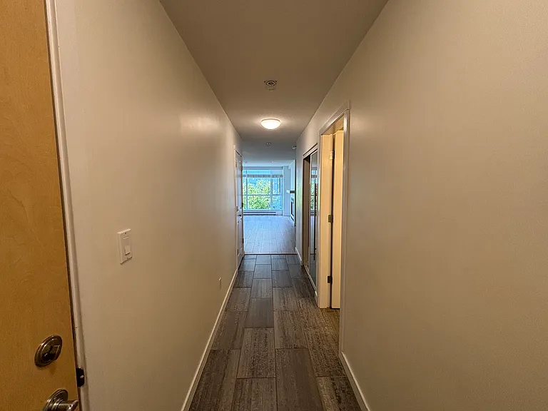 3148 Saint Johns St #203 — Photo 16