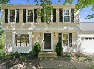 7832 Fordson Rd, Alexandria, VA 22306