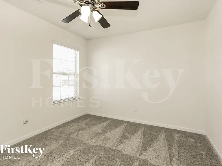 9825 Pollie Little Ln — Photo 11