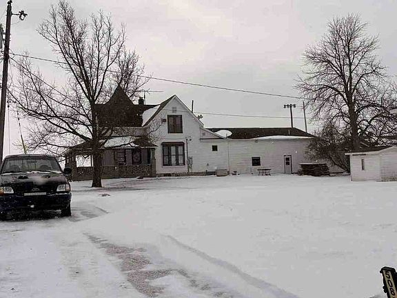 3rd image of 512 S West St