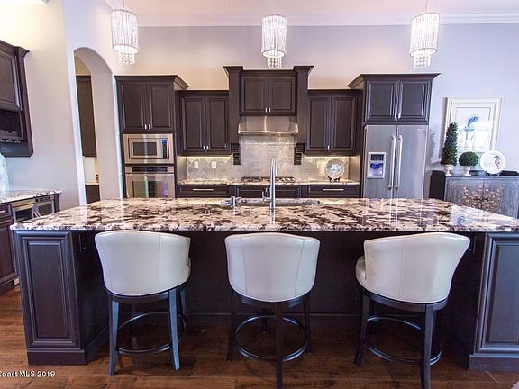 5th image of 8309 Serrano Cir