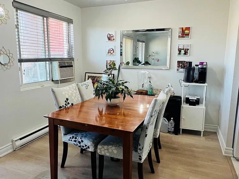 131 Taunton Rd E #409 — Photo 2