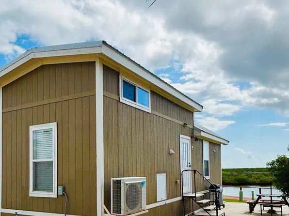 620 Sand Dollar Dr, Port Isabel, TX 78578