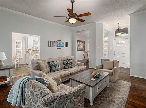 3rd image of 2708 High Pointe Blvd