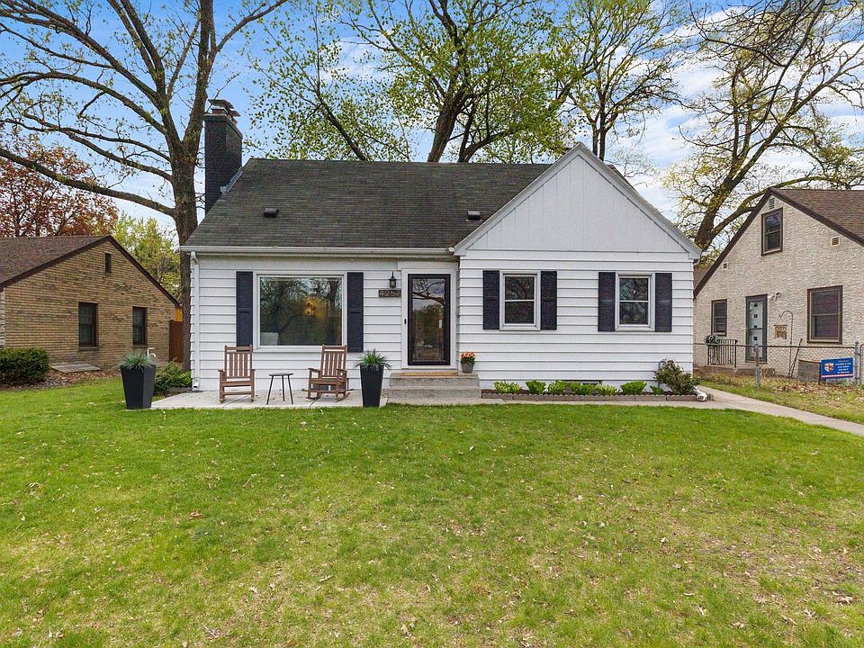 1st image of 4257 Drew Ave N