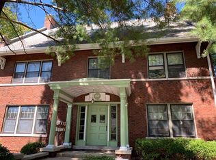 510 W Walnut St #3, Carbondale, IL 62901