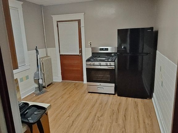 2nd image of 539 N Franklin St APT 1