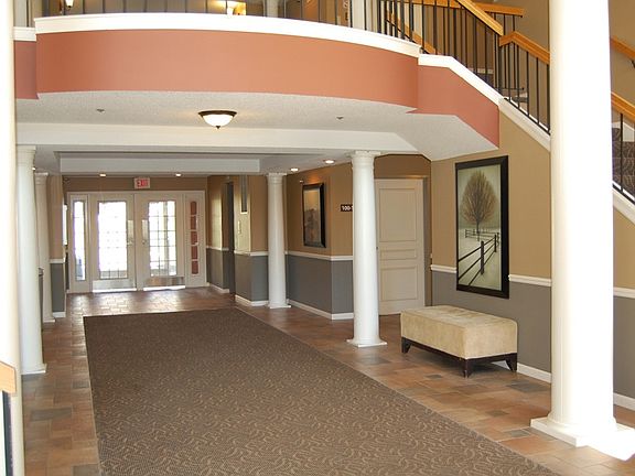 2nd image of 5960 Chasewood Pkwy APT 102