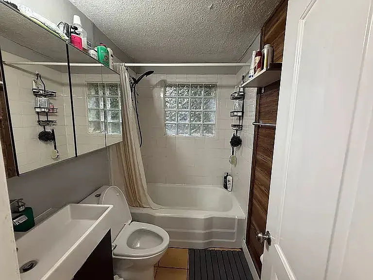 1147 United Ave — Photo 4