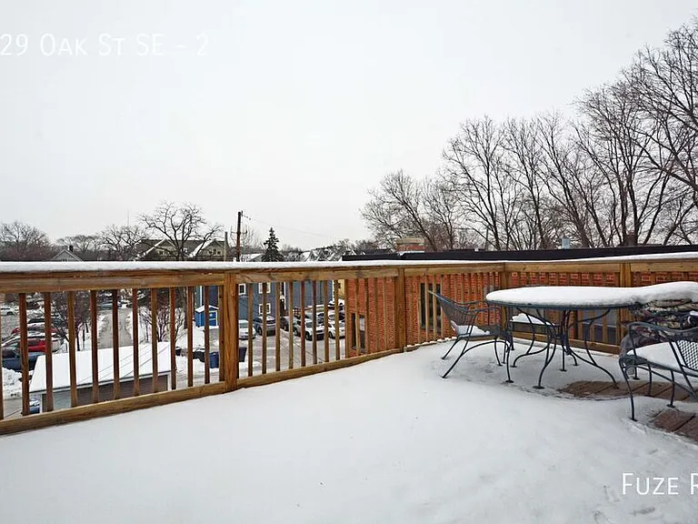 629 Oak St SE #2 — Photo 20