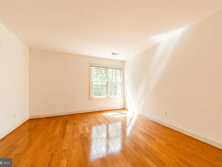 9005 Edgepark Rd — Photo 27