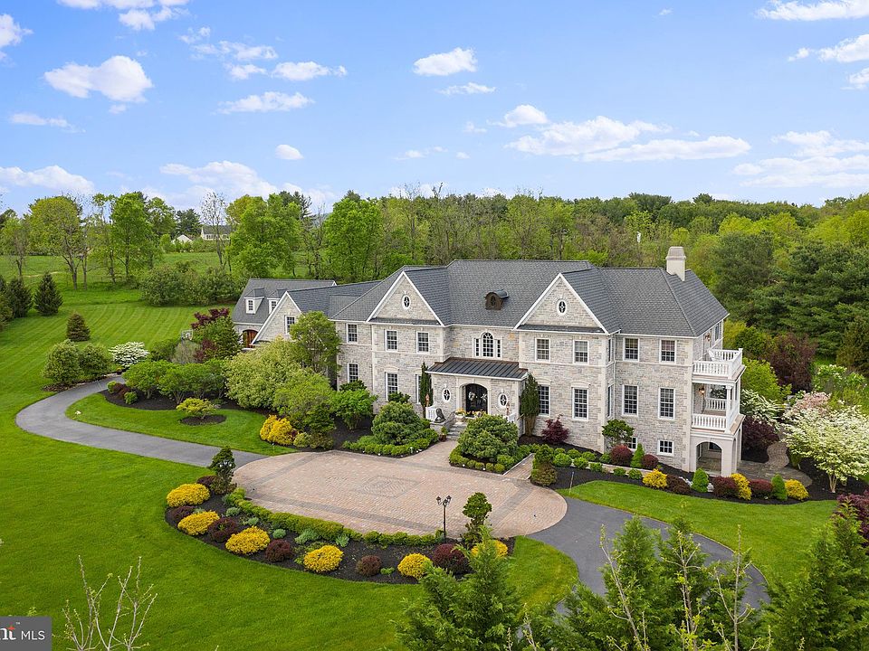 21 Vintage Farm Ln, Newtown, PA 18940 | Zillow