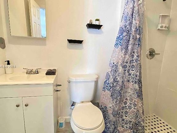 4th image of 1337 NW 77th St #1 & 8