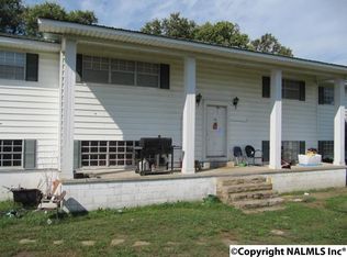 341 County Road 136, Crossville, AL 35962