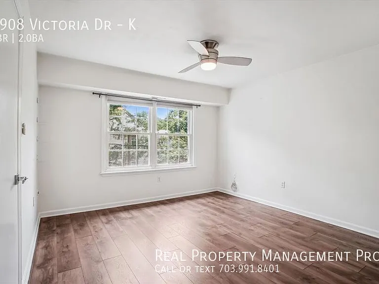 6908 Victoria Dr #K — Photo 16