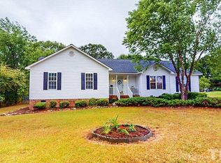 111 Deblyn Ct, Pine Level, NC 27568
