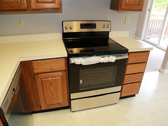 3rd image of 4321 Ambrose Ct
