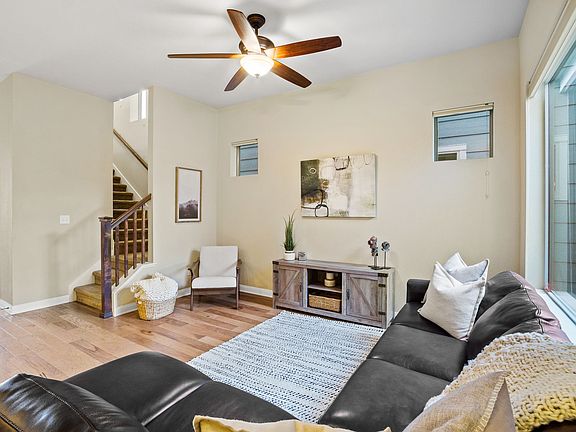 4th image of 6779 Raritan Dr