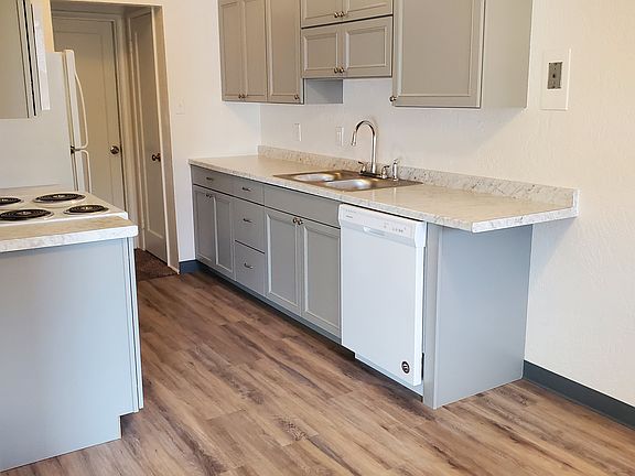 3rd image of 655 Tendoy Dr #655