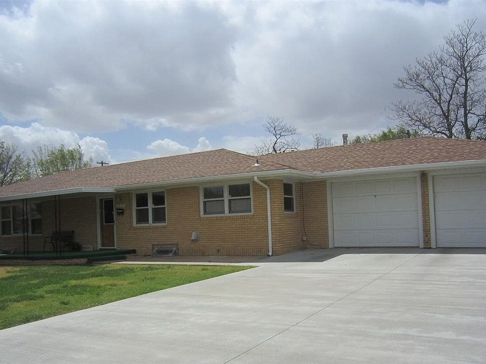 1st image of 2317 Hart Ave