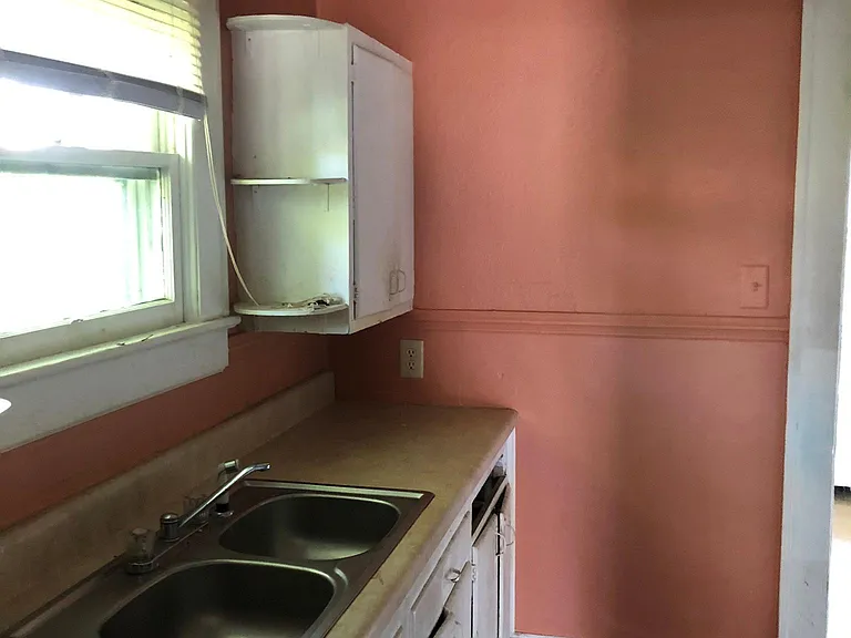 503 Newton Pl — Photo 14