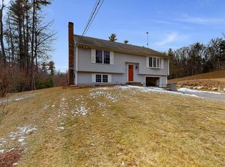 4 Kenwood Dr, Newton, NH 03858