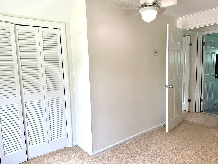 1006 N Dryden Ave — Photo 21