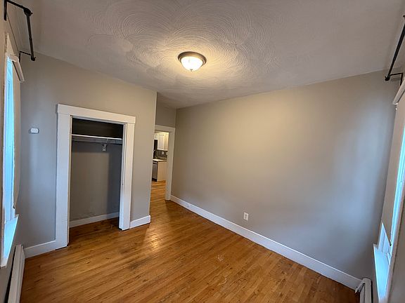 4th image of 152 5th St #2