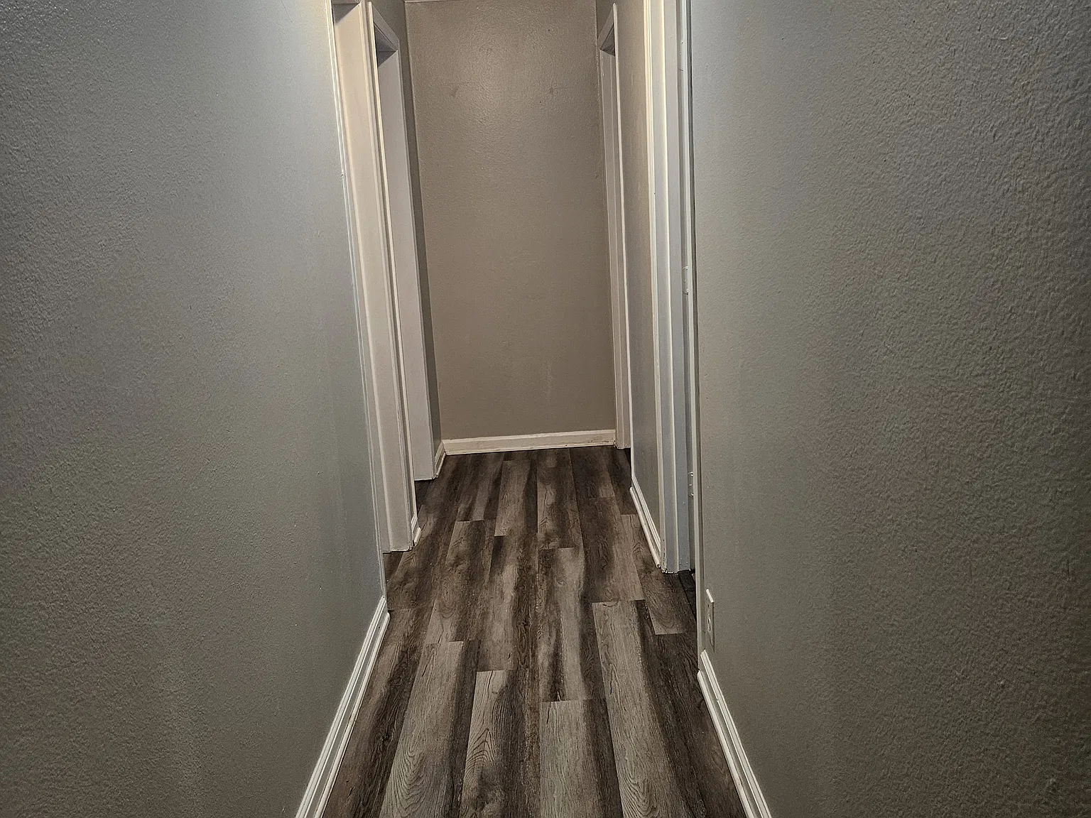 3 bed, 1200 sqft, $1,350 — Photo 2