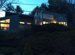 19 Goose Pt #1, Kittery Point, ME 03905