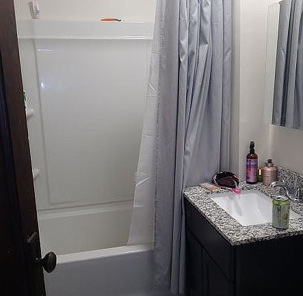 5th image of 1586 Lakeland Ave