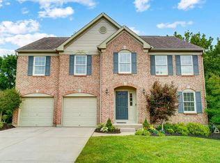 562 Laurelwood Dr, Cleves, OH 45002
