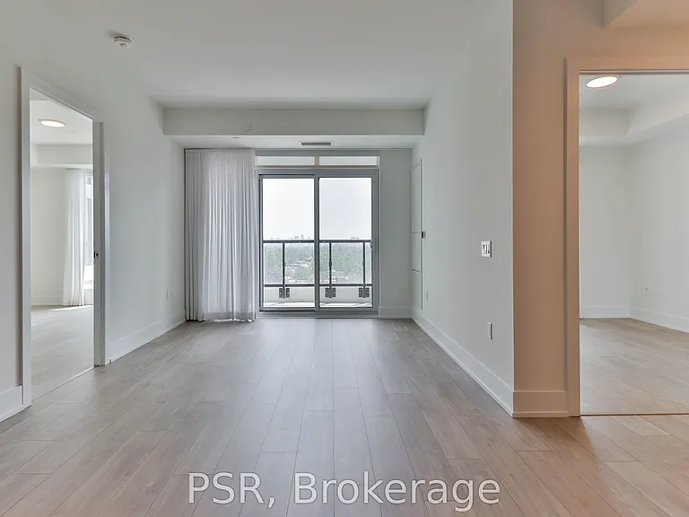 858 Dupont St #733 — Photo 17
