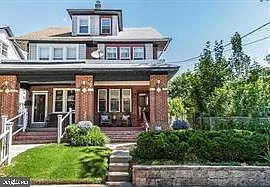 8 Columbia Ave photo 1