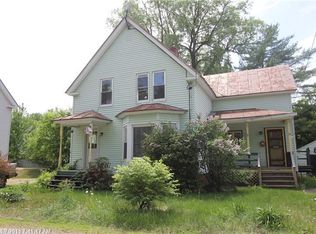 27 Searles St, Livermore Falls, ME 04254