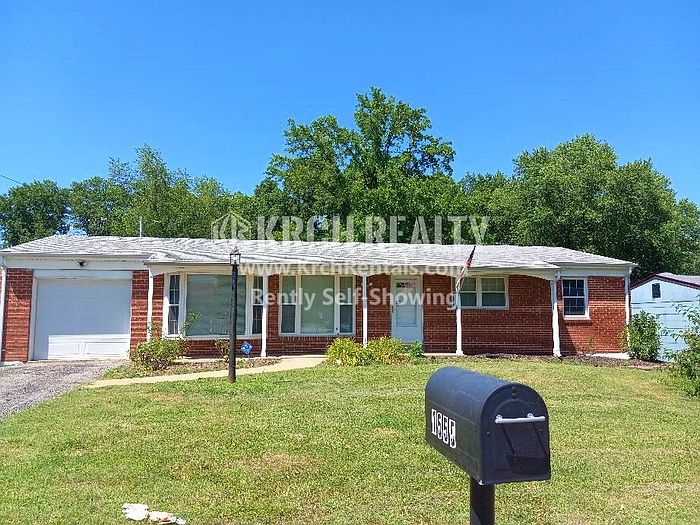1st image of 1555 Gallop Ln
