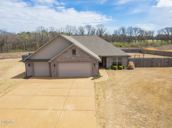 66 Pecan Ridge Dr, Jackson, TN 38305